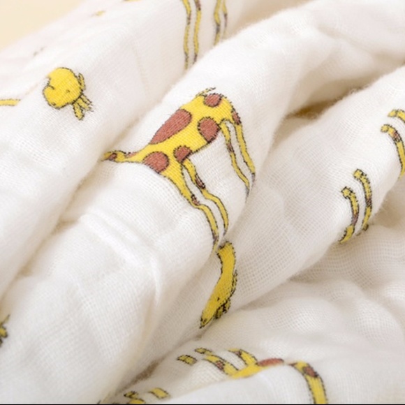 Swaddle Baby Blanket - Giraffe - Picture 5 of 5